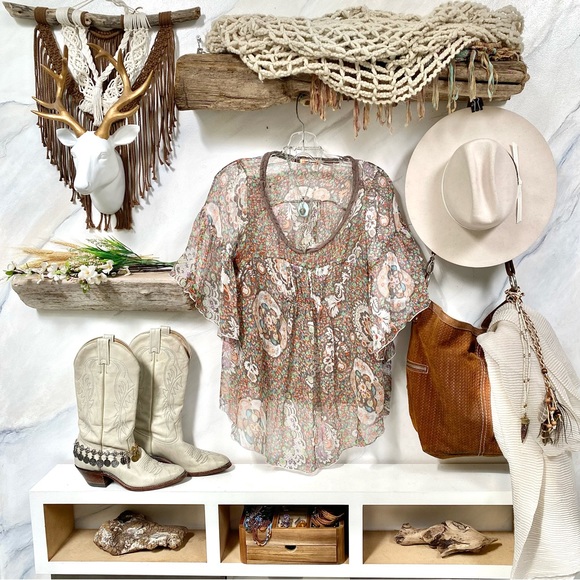 Sweet prairie boho sheer/airy boho blouse w paisley floral spell Gypsy vibe - Picture 2 of 13